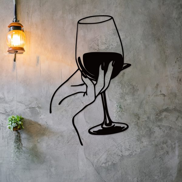 1pc Wine Lover Lady Hand Metal Wall Art, Unique Home Decor, Wine Themed Wall Hanging for Bar, Party, and Wine Enthusiast