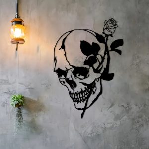 Skull and Rose Iron Wall Art, Metal Skull Wall Decor, Gothic Home Decor for Indoor Outdoor Use, Modern Artistic Halloween Decoration